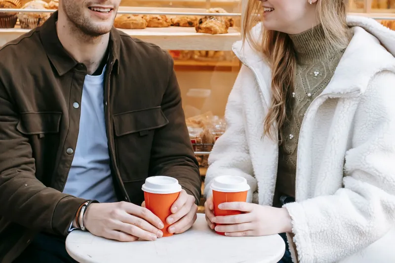 What Your Dating App Bio Says About Your Emotional Intelligence (Without You Realizing It)