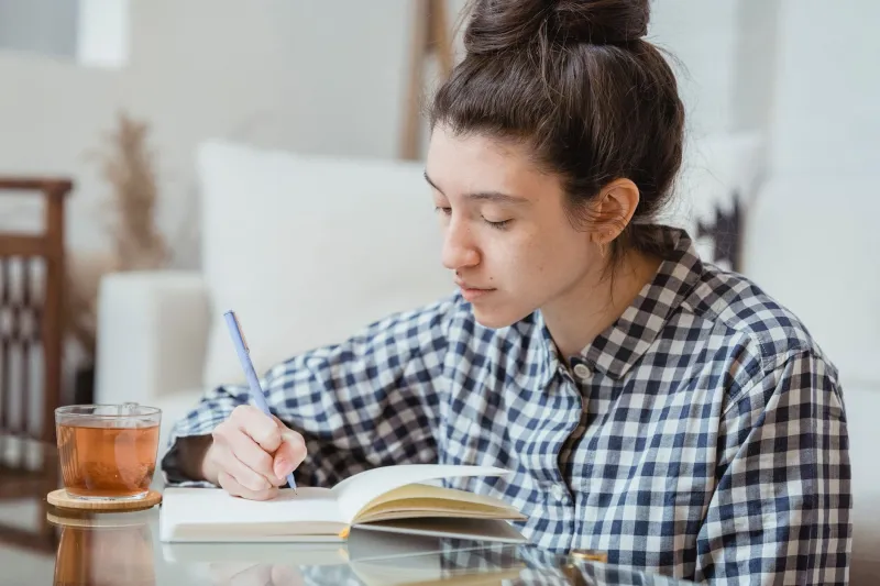 7 Emotional Skills That'll Change Your Life (And No, They Didn't Teach These in School)